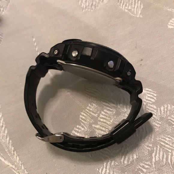 Watch - Picture 5 of 5